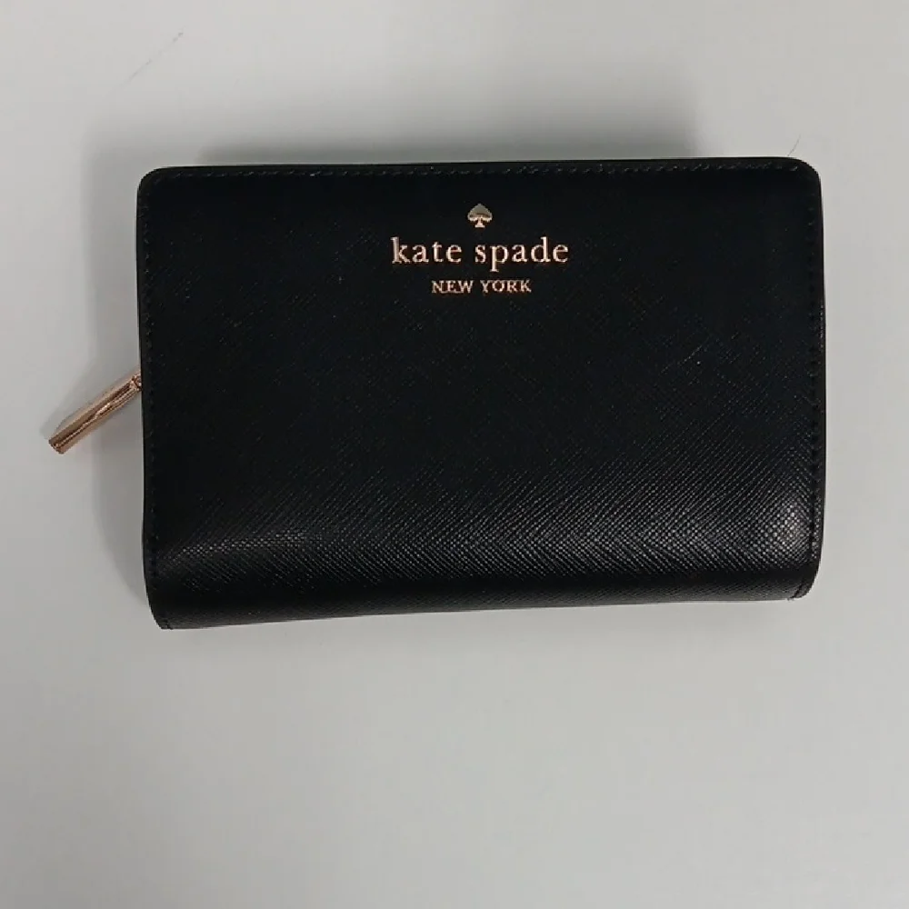 Wallet - Picture 1 of 13